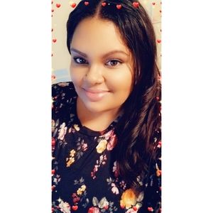 Meet your Posher, Tiffany